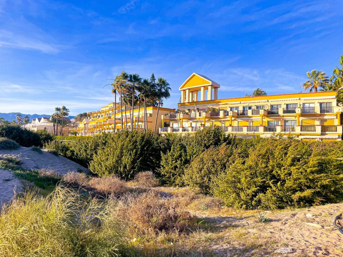 Modern Beach Apartment Romana Playa 723 In Marbella, Elviria Екстер'єр фото