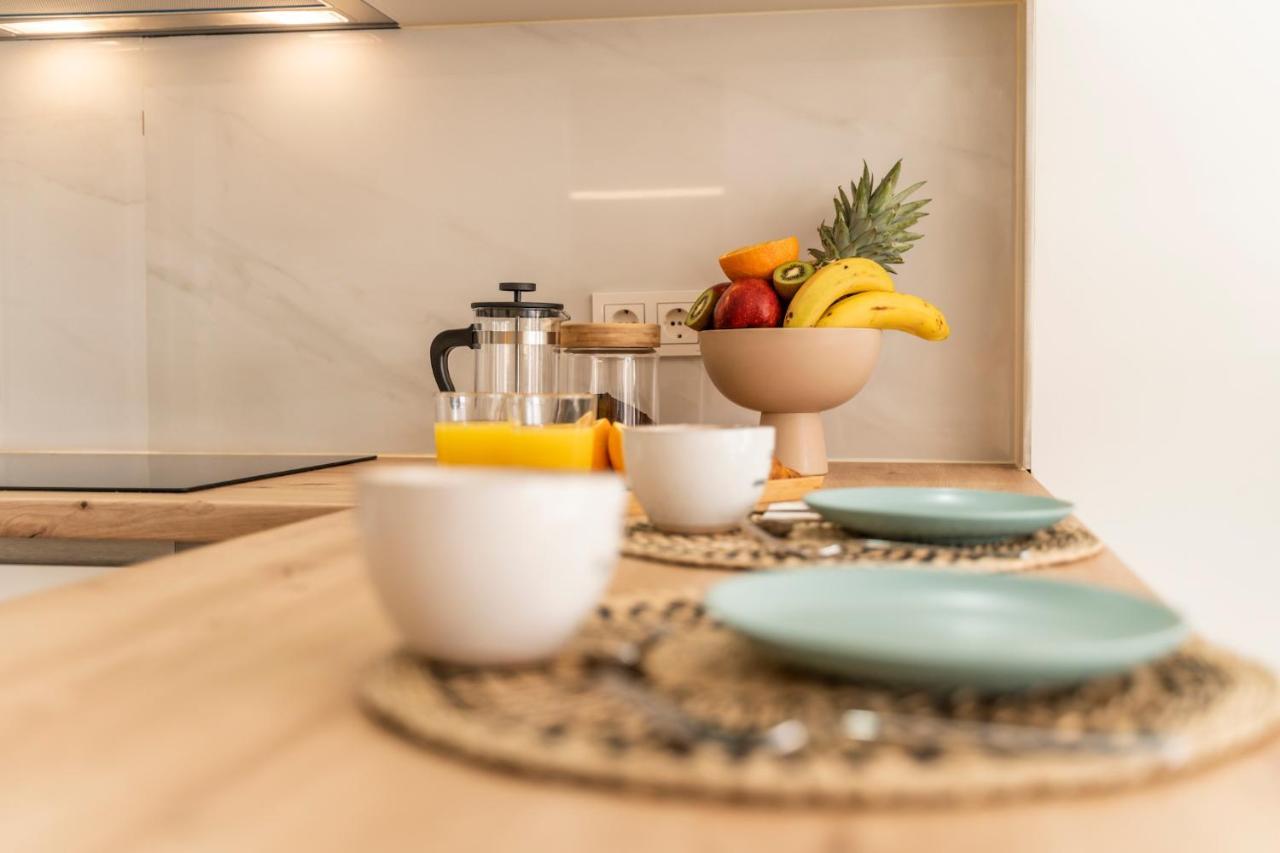 Modern Beach Apartment Romana Playa 723 In Marbella, Elviria Екстер'єр фото
