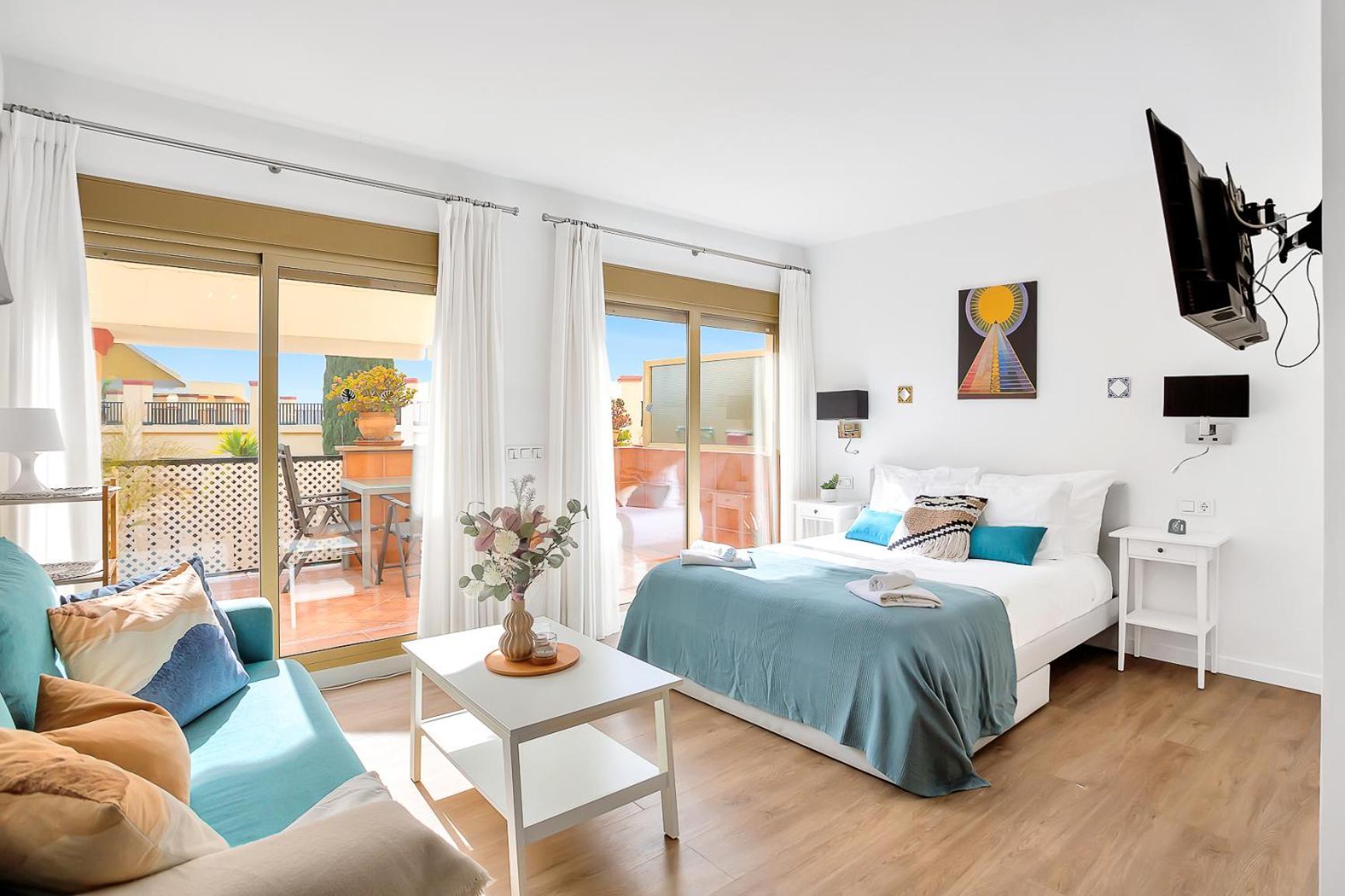 Modern Beach Apartment Romana Playa 723 In Marbella, Elviria Екстер'єр фото