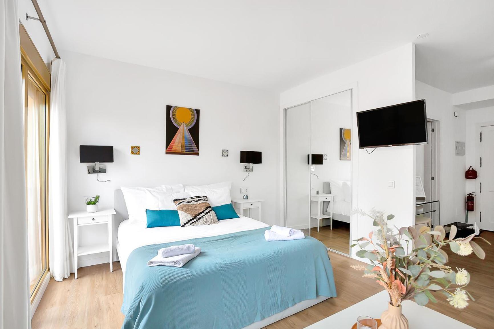 Modern Beach Apartment Romana Playa 723 In Marbella, Elviria Екстер'єр фото